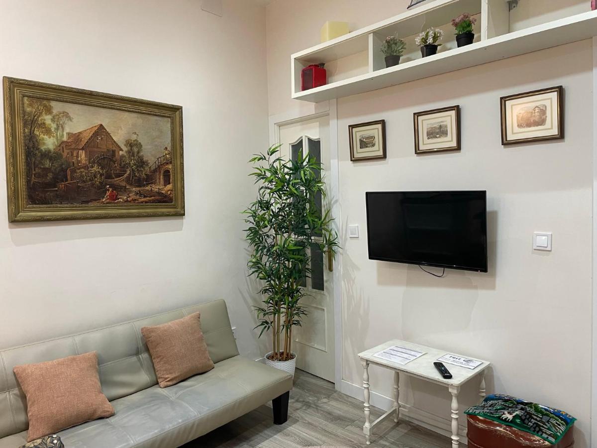 Apartamento Tres Peces - Madrid Centro المظهر الخارجي الصورة